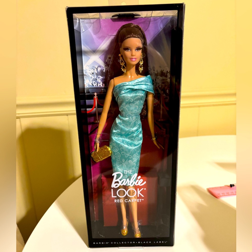 Barbie “The Look” Collectible Doll